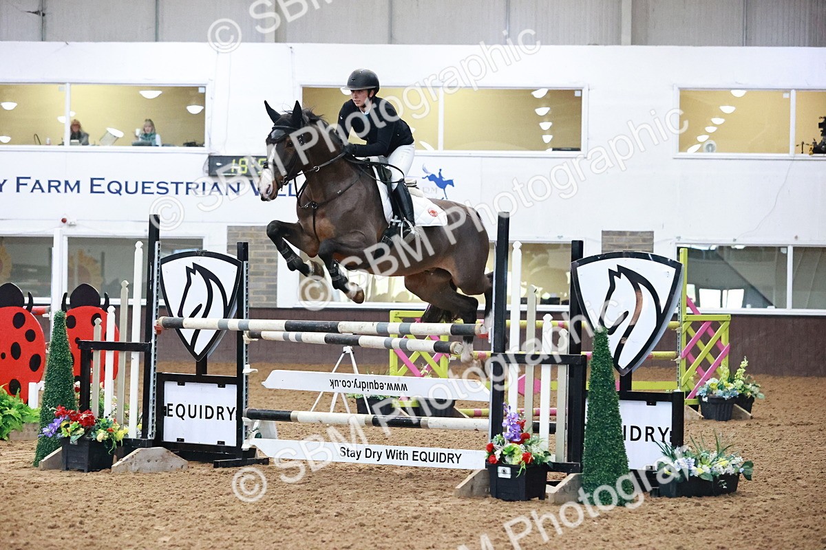 SBM_002944 - Class 11 - Senior Foxhunter 1.20m