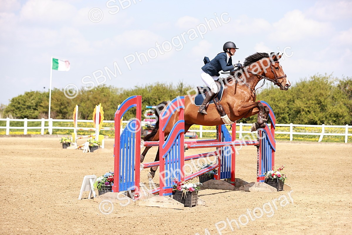  - Class 23 - Senior 1.05m