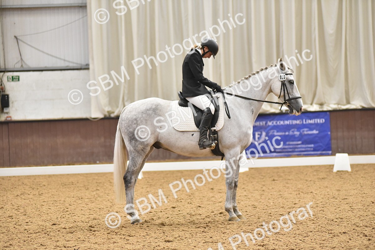 SBM_011040 - Class 8 - Novice 5