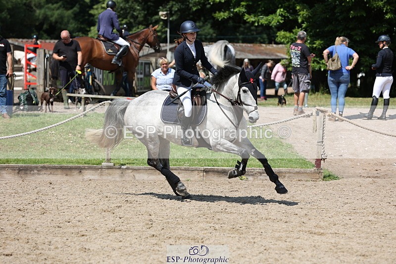 250614A-105740-05854 - Cls 26 British Novice and 90cm Open