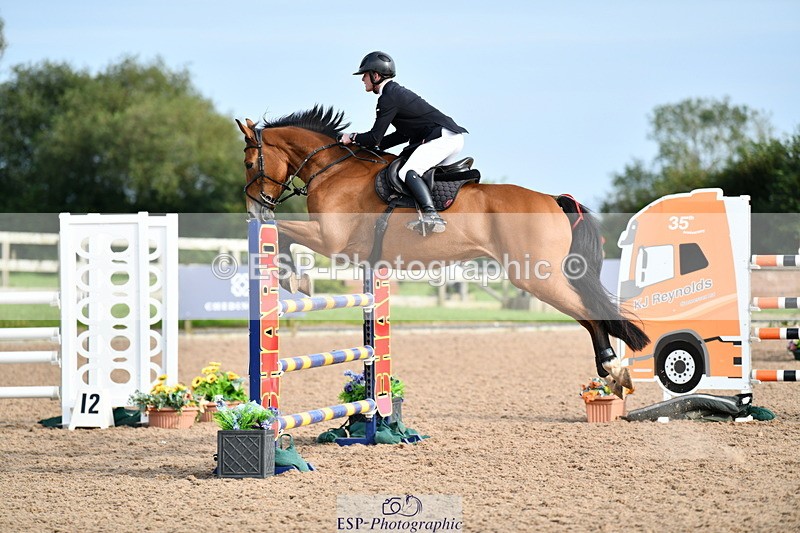 240915A-163852-11062 - Cls 30 Snr Foxhunter