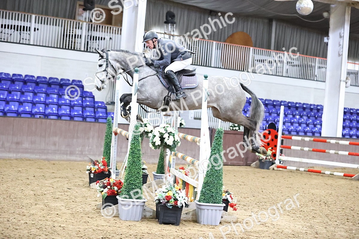 SBM_009868 - Class 23 - Senior Newcomers 1.10m