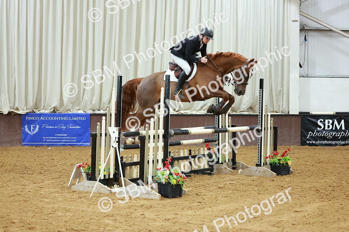 SBM_007404 - Class 19 - Senior Newcomers 1.10m