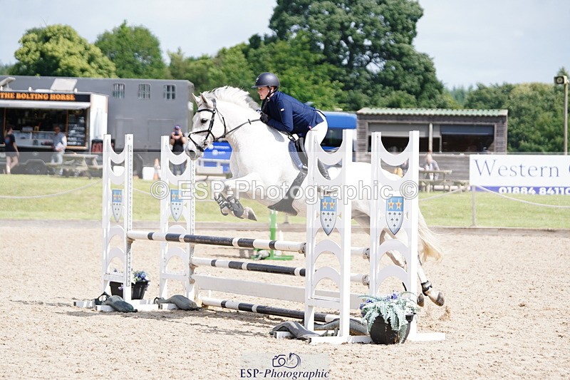 250613A-104308-01275 - Cls 10 British Novice and 90cm Open