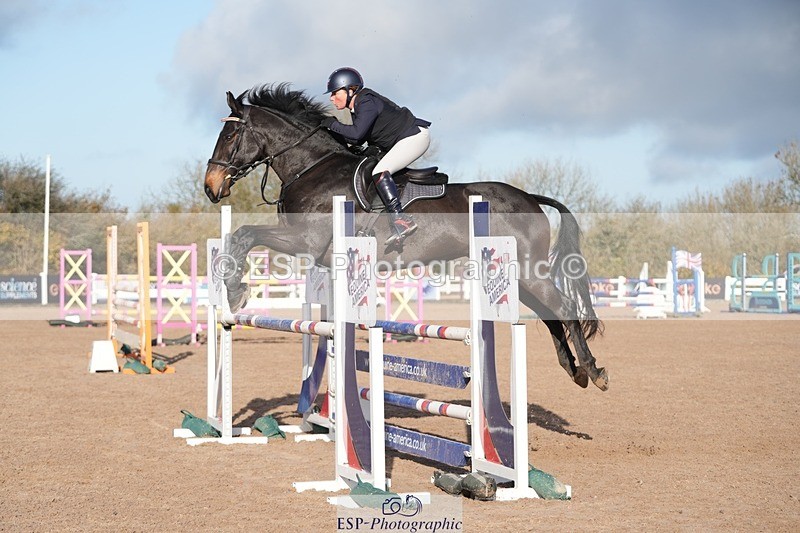 251108-102347-02130 - Cls 11 Snr 1.05m Open