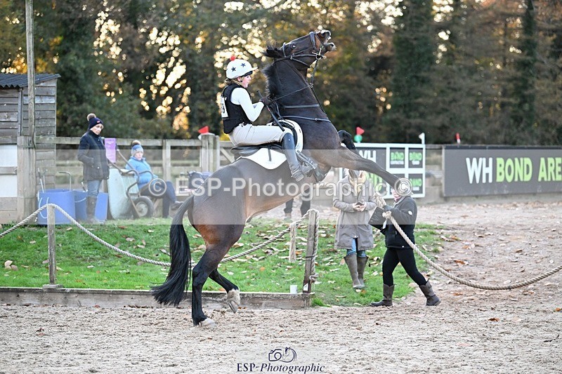 241117-155849-04953 - Cls 4 100-105cm