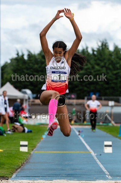 SIAB23-528513 - Field Female Set Two