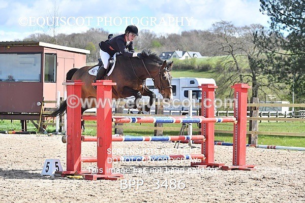 BPP_3486 - CLASS 6 Senior Newcomers/ 1.10m Open