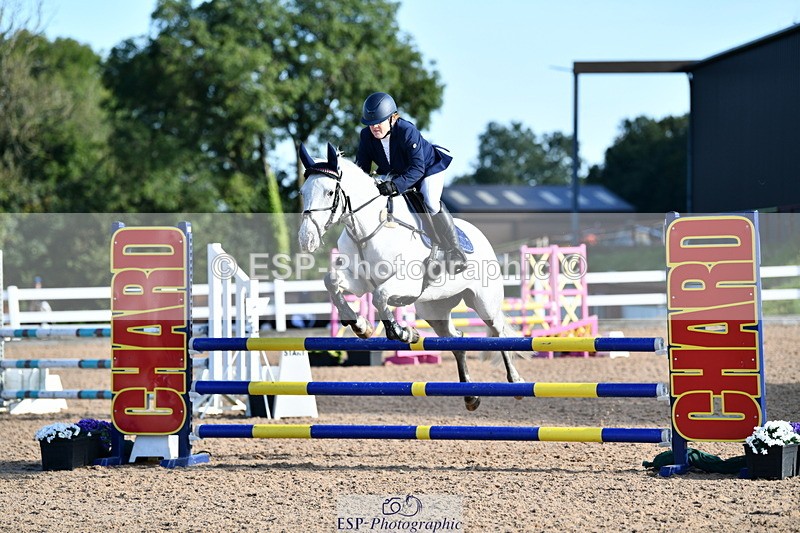 240913A-091927-02897 - Cls 20 Snr British Novice and 90cm Open