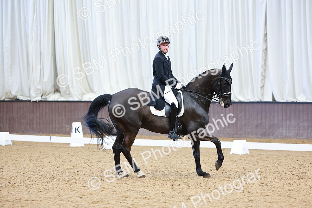 0B8A5670 - Class 19 - FEI INT I