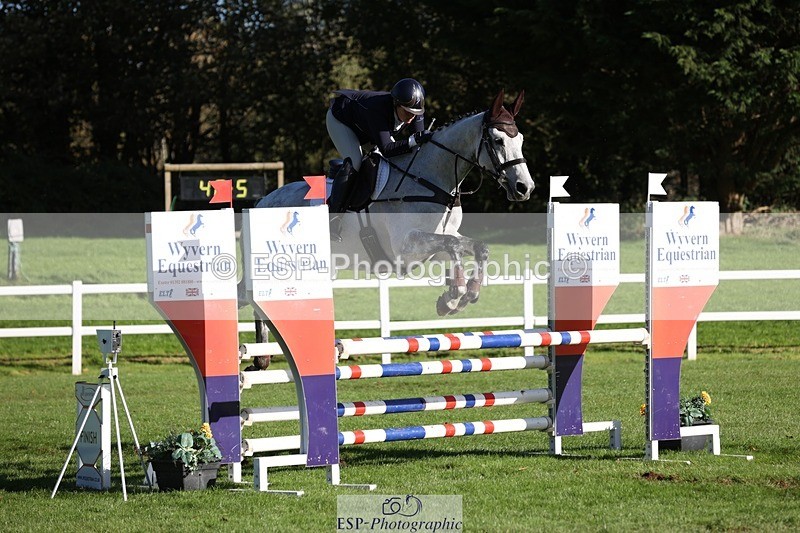 231022-105754-24862 - 630-ST.TROPEZ-Lizzie.Luxton-TrotUp+SJ