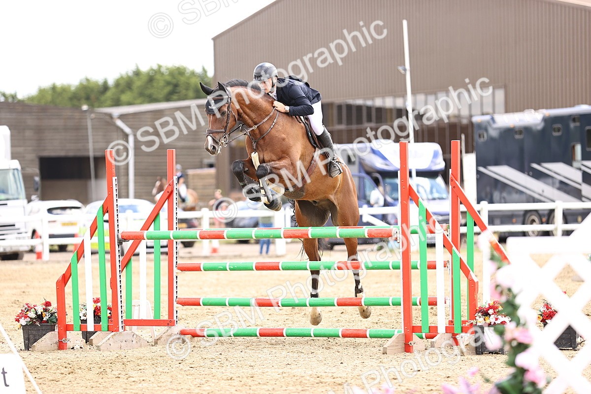 SBM_003723 - Class 22 - Senior Foxhunter 1.20m