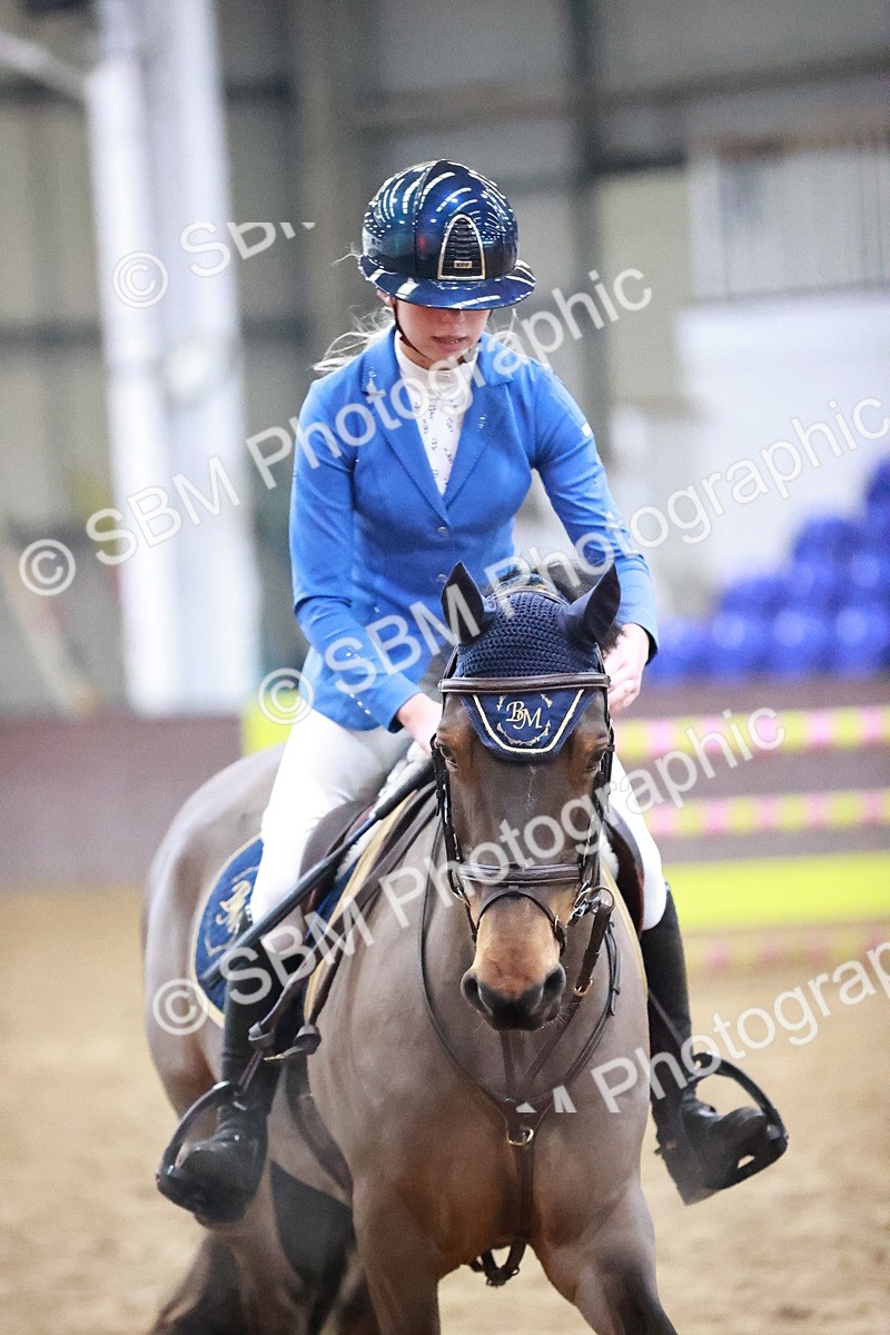 SBM_002945 - Class 13 - Blue Chip Pony Newcomers 1.00m