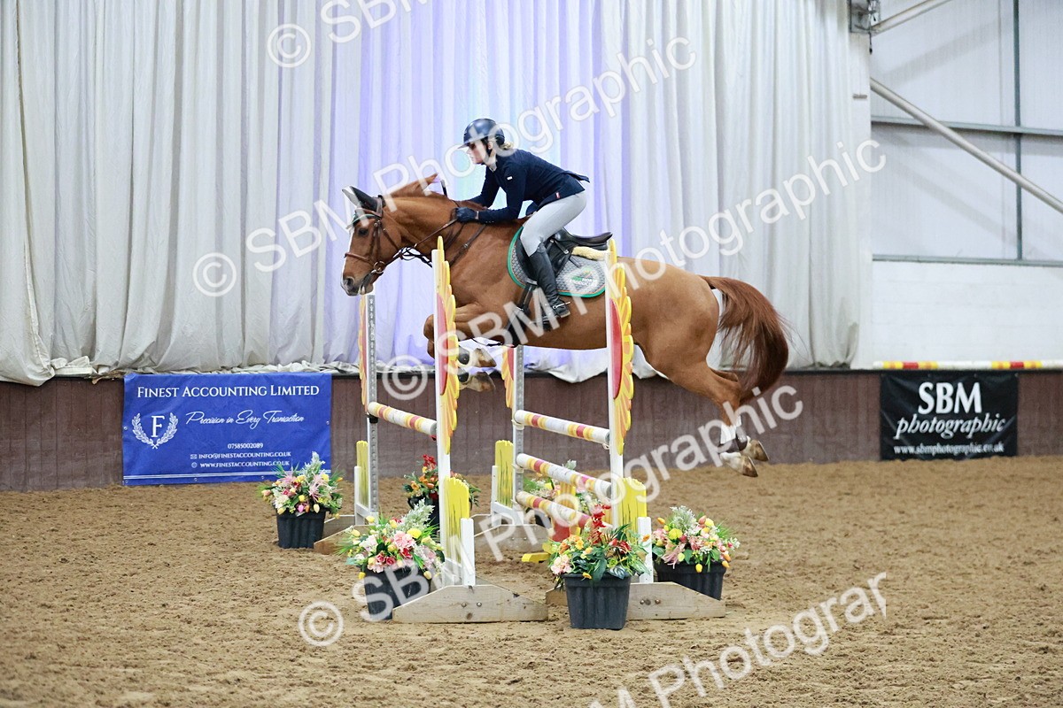 SBM_004530 - Class 17 - Senior Newcomers - 1.10m