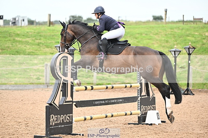 240828A-131648-00646 - Cls 3 Snr 1.05m Open