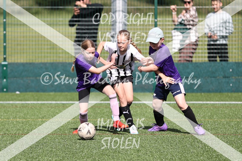 1DX30356 - Sun 14th U11 Girls