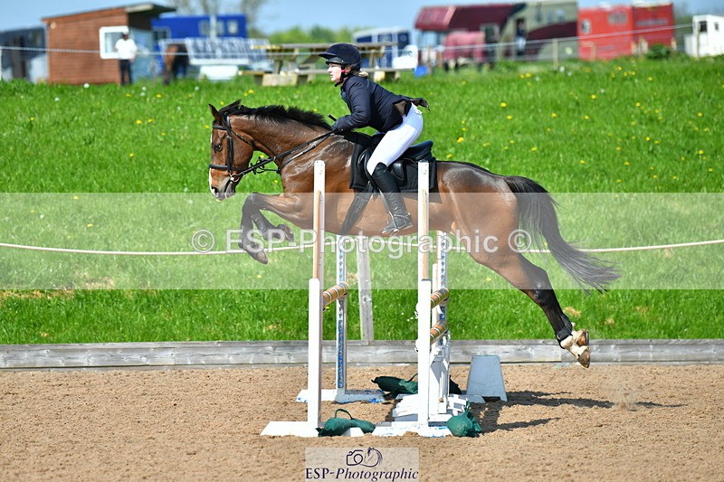 230513A-153021-01729 - Cls 40 Club 90cm