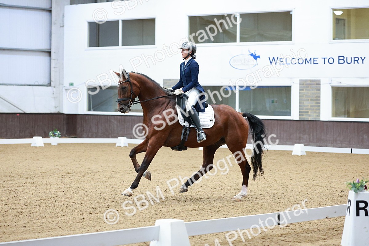 SBM_016419 - Class 5 - FEI INT II - 17.24-18.20