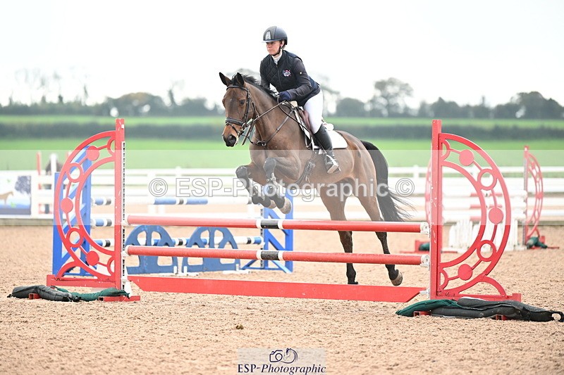 241023A-114505-00616 - Cls 1 British Novice and 90cm Open