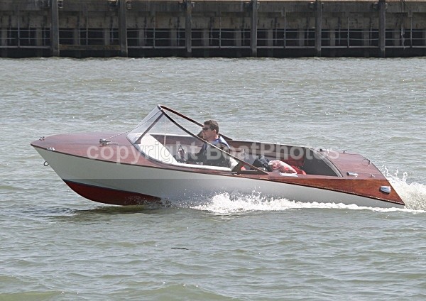 100417 CLASSIC SPEEDBOAT - IMG_1107jpg - Speedboats