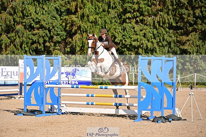 250802A-170039-08230 - H-361-Susan-Joy.Keeping-WARPAINT