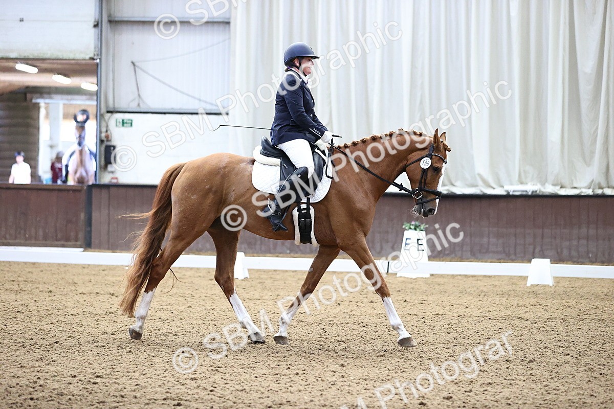 SBM_000365 - Novice 4 Warm Up