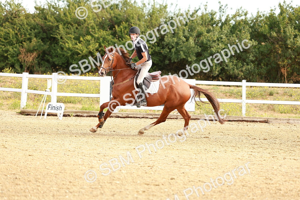 SBM_002114 - Class 8 - Clear Round