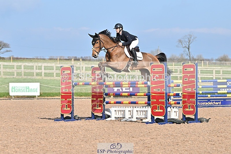 250326-152106-01291 - Cls 6 Foxhunter and 1.20m