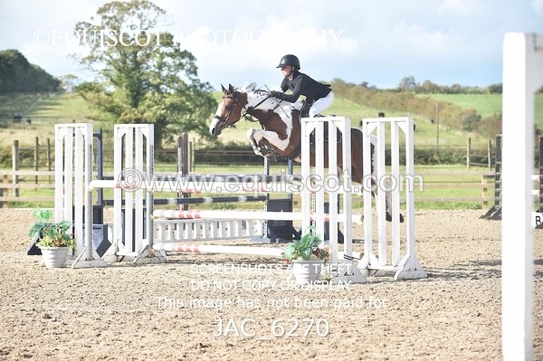 JAC_6270 - CLASS 9 SAT Pony Foxhunter/ 1.10m Open