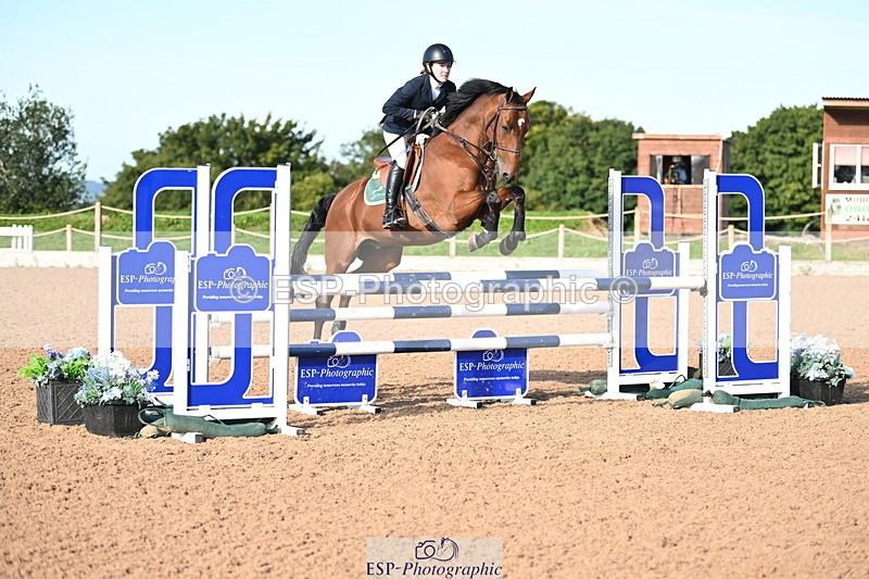 240913A-092203-03223 - Cls 13 Snr 1.05m & 1.10m Open