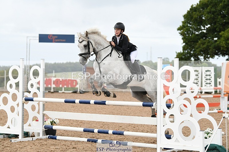 250807-114007-00744 - 1m Round 1