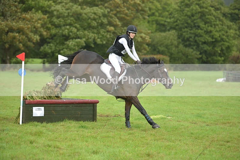 RAY_9950 - Class 3: 70cm Pairs: Corner