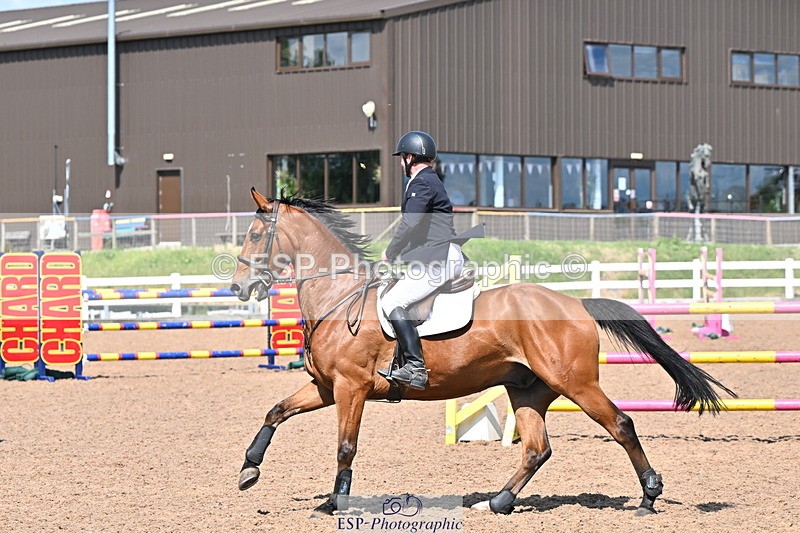 240619A-154127-00925 - Cls 5 Snr Foxhunter and 1.20m Open