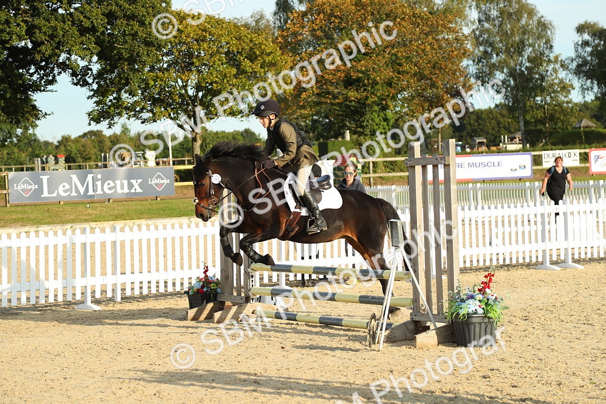 SBM_53688 - J8 - Junior Pony 65cm Championship