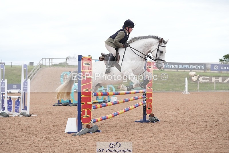 260901-183956-00480 - 90cm Classes