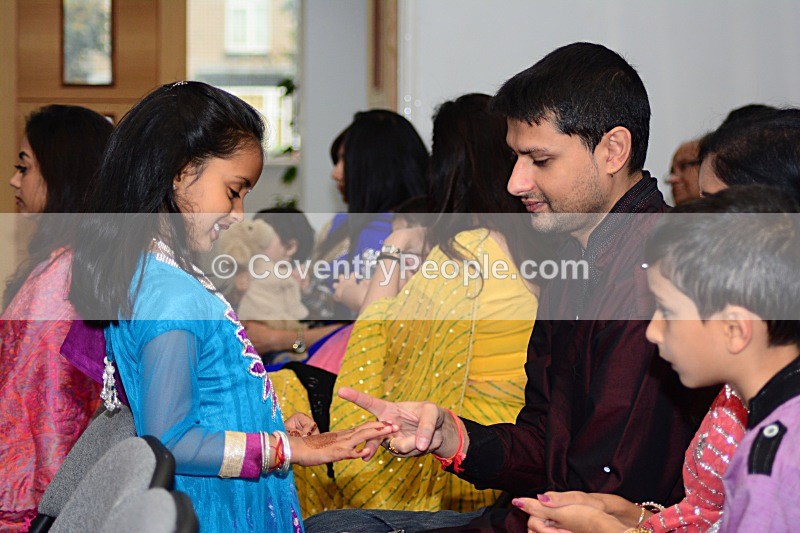 PAR-071 - Parekh Family