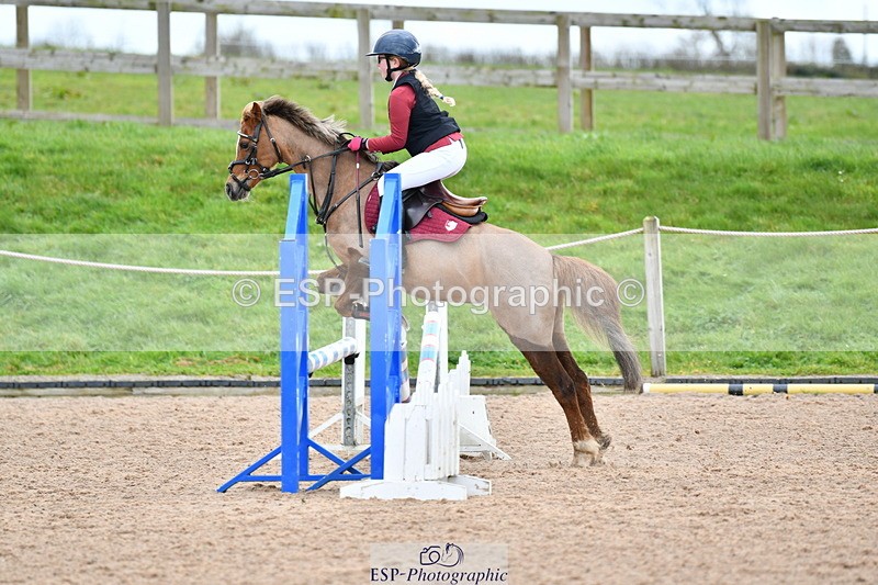 240310A-110730-02171 - Cls 16+17 Club and Schools 70cm