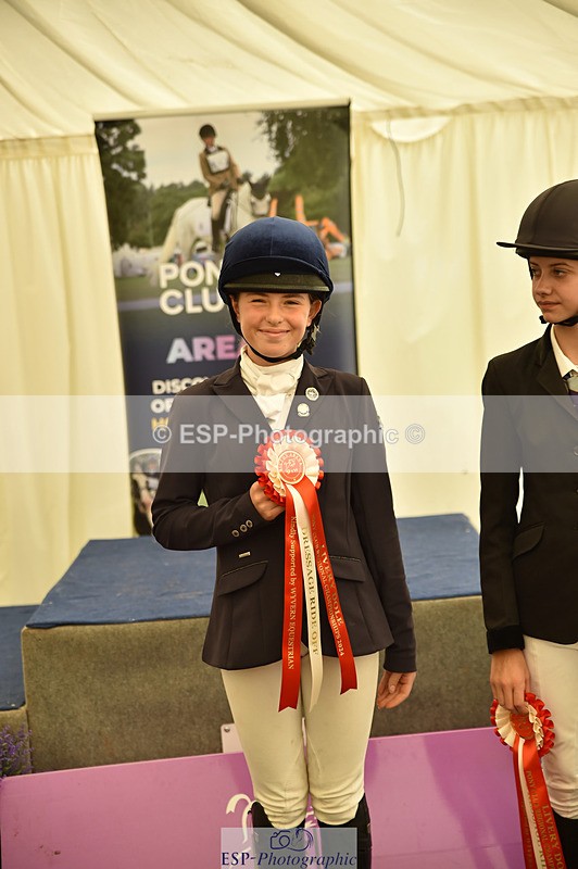 240824X-150124-30337 - D70 and 70cm SJ Presentations