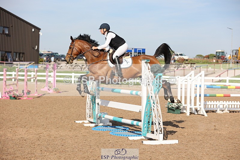 240510A-171117-09555 - Cls 19 Newcomers