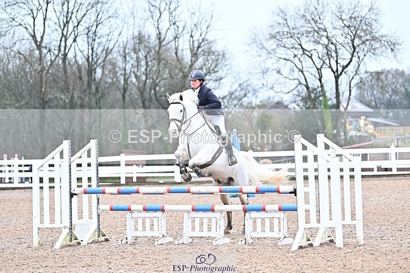 241127-093127-00025 - Cls 01A&B Brit Nov & 90cm Open