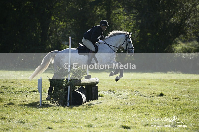  WWHT 031021 653 - WWEC Novice Restricted (0.80m) 18/10/20