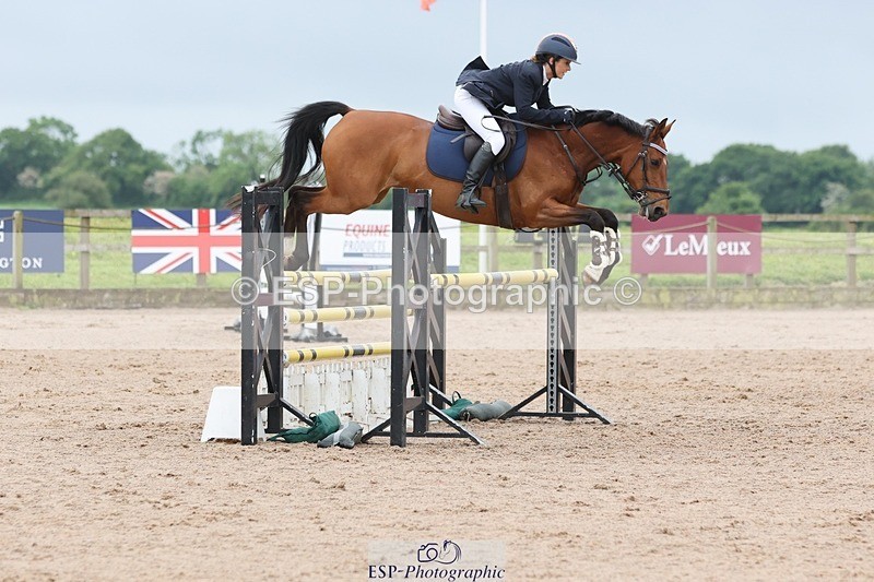 250524-093717-03877 - Cls 13  A&B 1.05m & 1.10m open