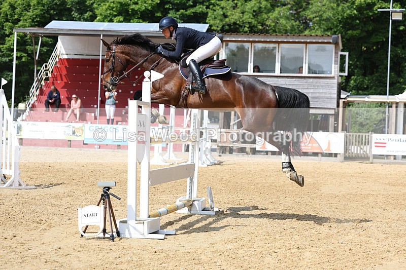 3E7A1339 - Class 14: Senior 1.15m Open