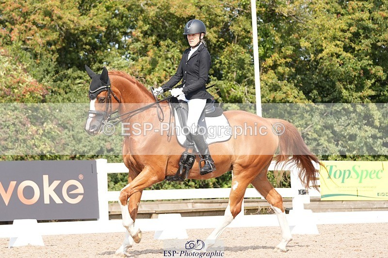 250817-104057-08139 - 150-Laima.DaviesRomero