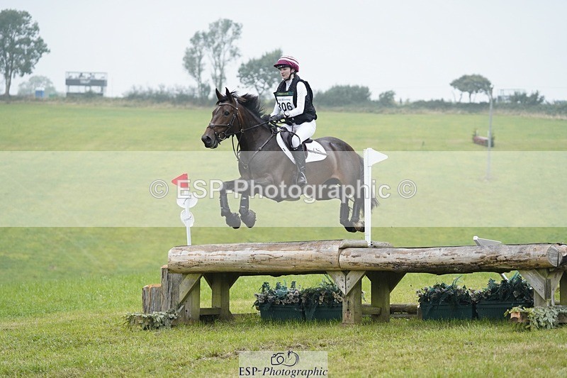 240901A-110940-05937 - 306-Abi.Stuart-DUKES.VISION