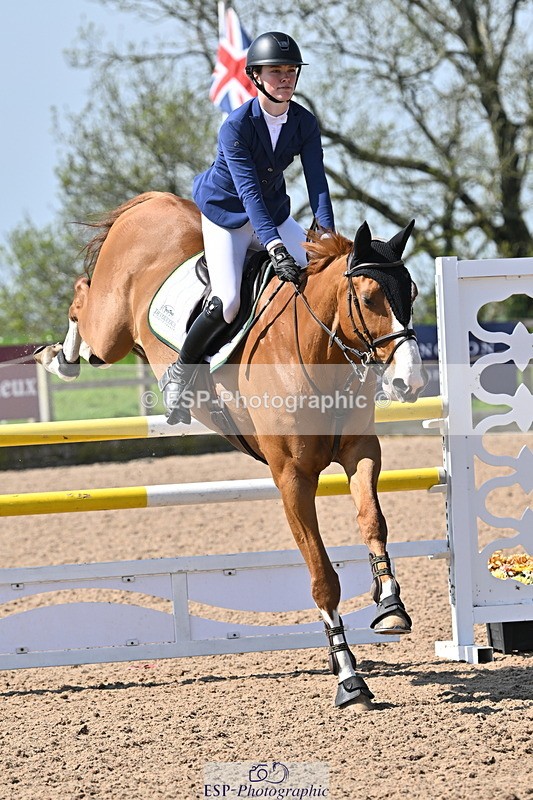 240509A-110931-01056 - Cls 9 Snr 1.20m Open