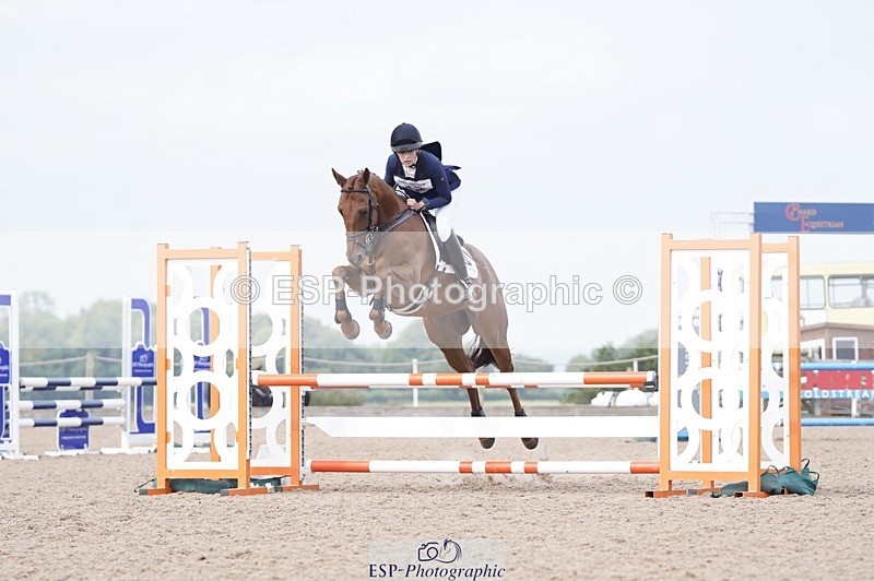 240831A-121100-01444 - 018-Tabitha.Trevelyan-Johnson-DUEL.IN.THE.SUN