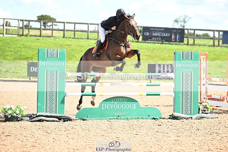 240913A-123123-04376 - Cls 15 Snr Foxhunter