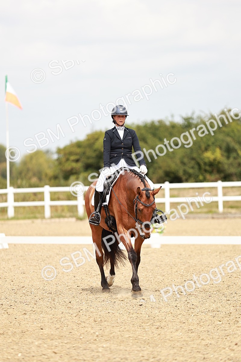 SBM_003034 - Class 6 - Novice 6 Silver - 11.34-12.20