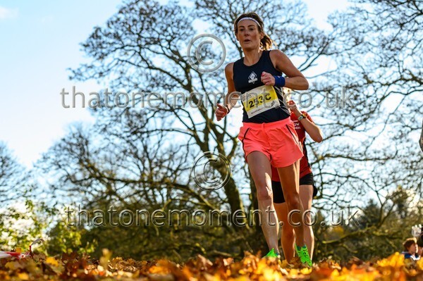 NatRel25-915641 - Senior Female Set Three